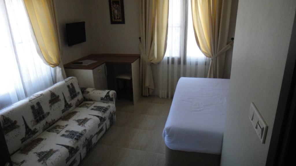 Çeşme Golden Stone Butik Otel חדר תמונה